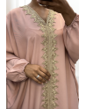 Longue abaya rose over size avec une jolie dentelle  - 5